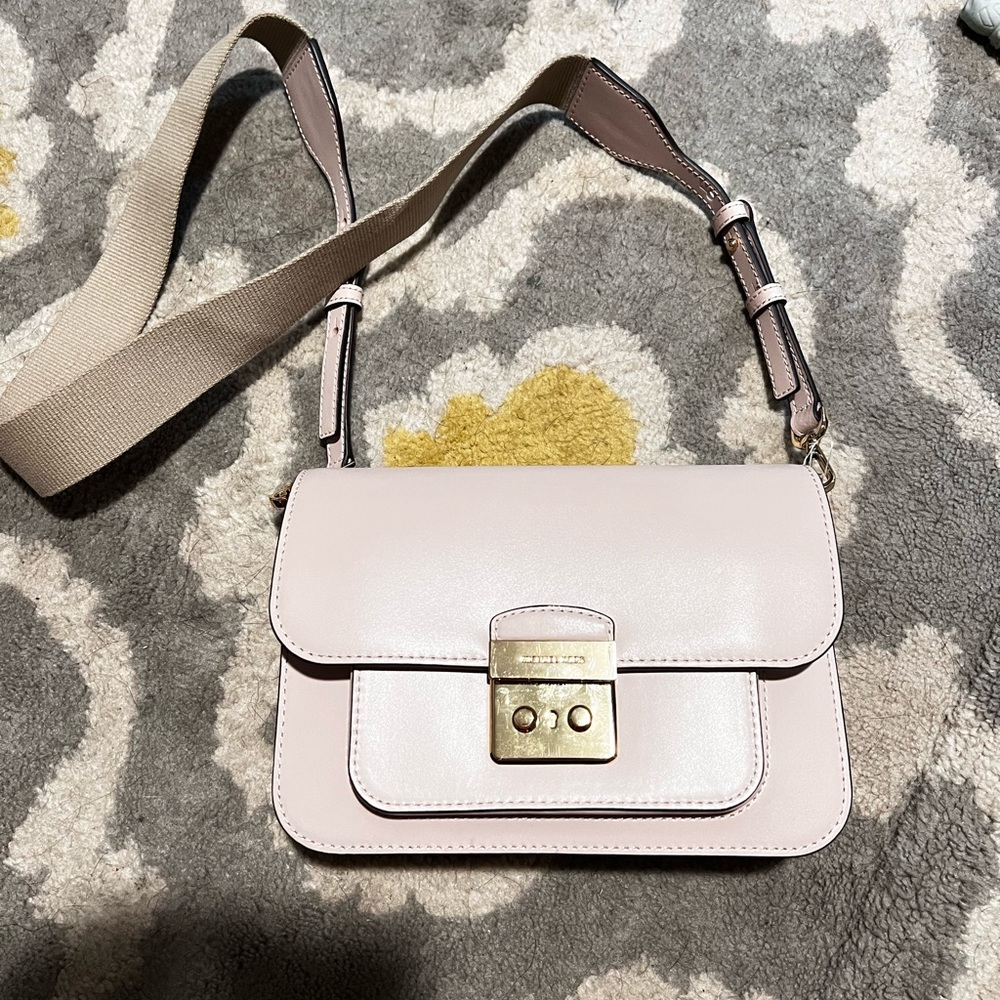 Authentic Michael Kors purse